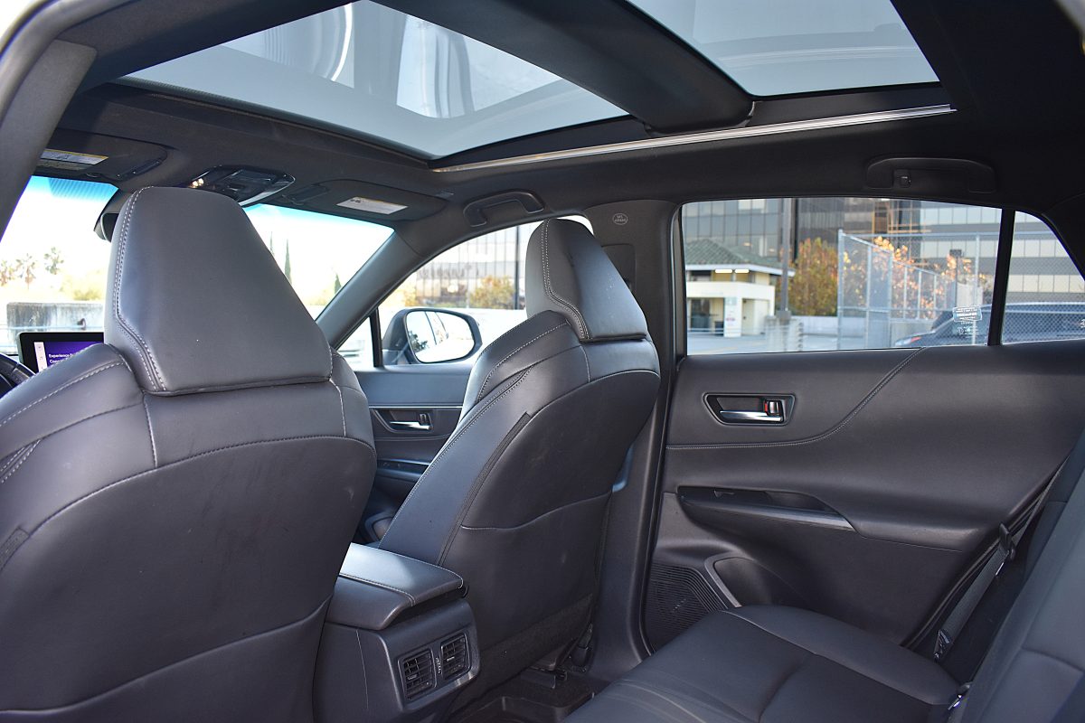 Venza XLE Nightshade