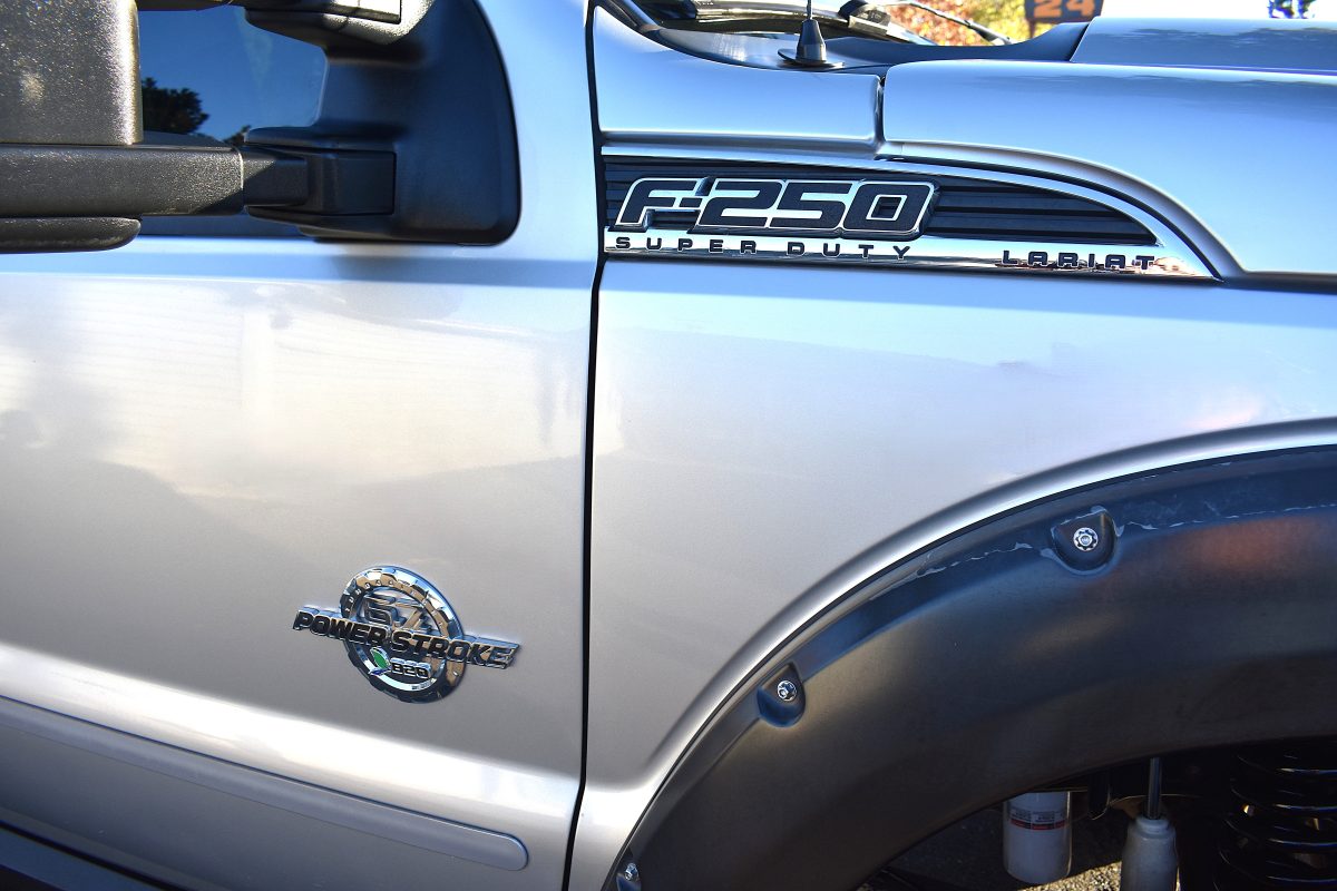 F250 Super Duty Lariat