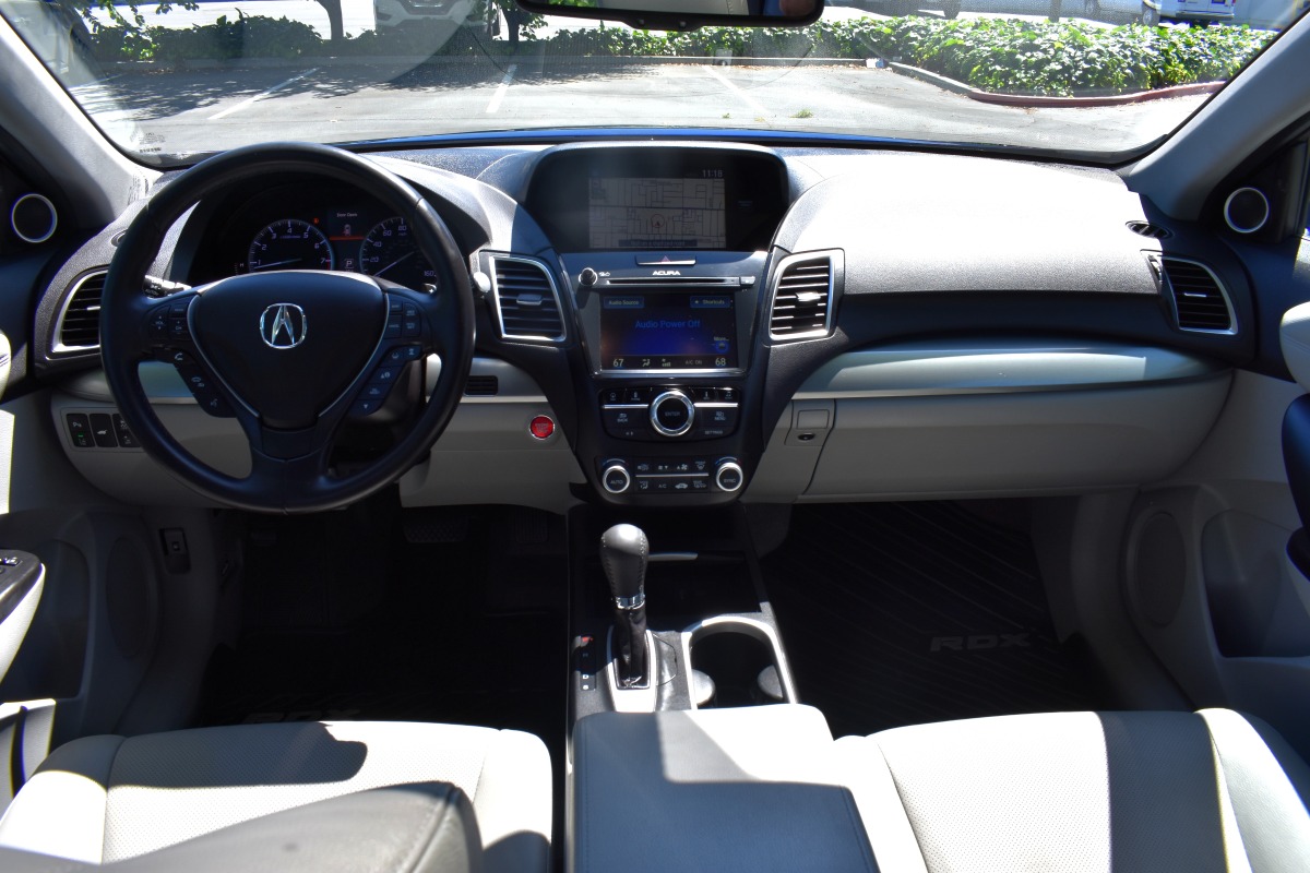 RDX AWD Advance Package