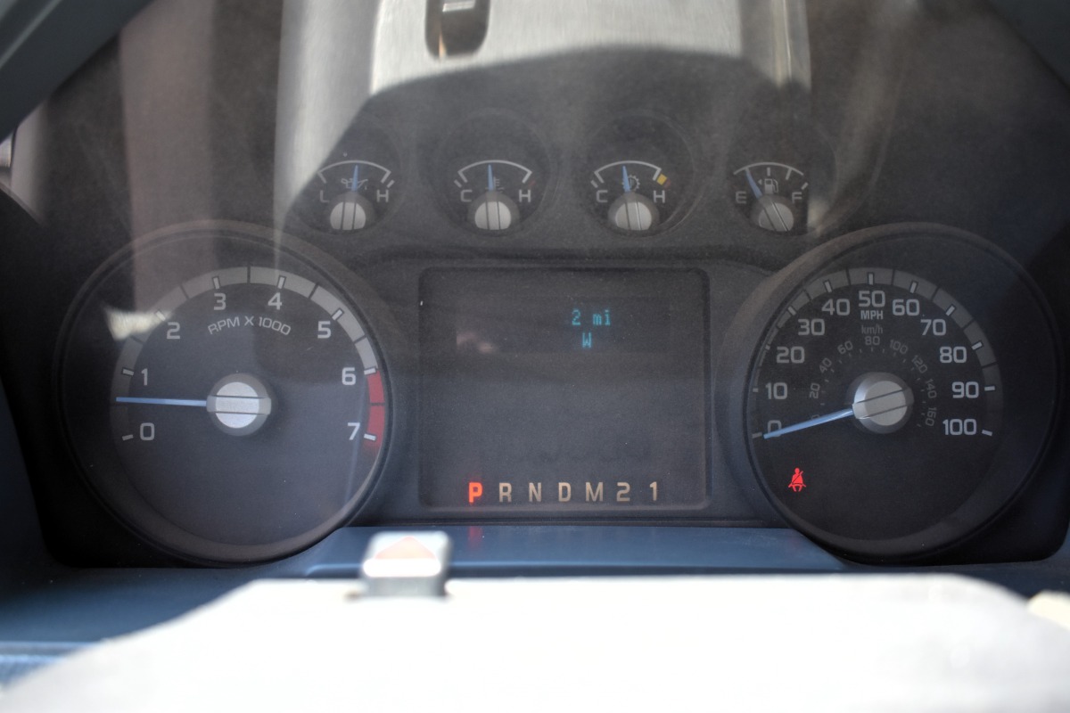 F320 SD DRW 4X2 Crew Cab