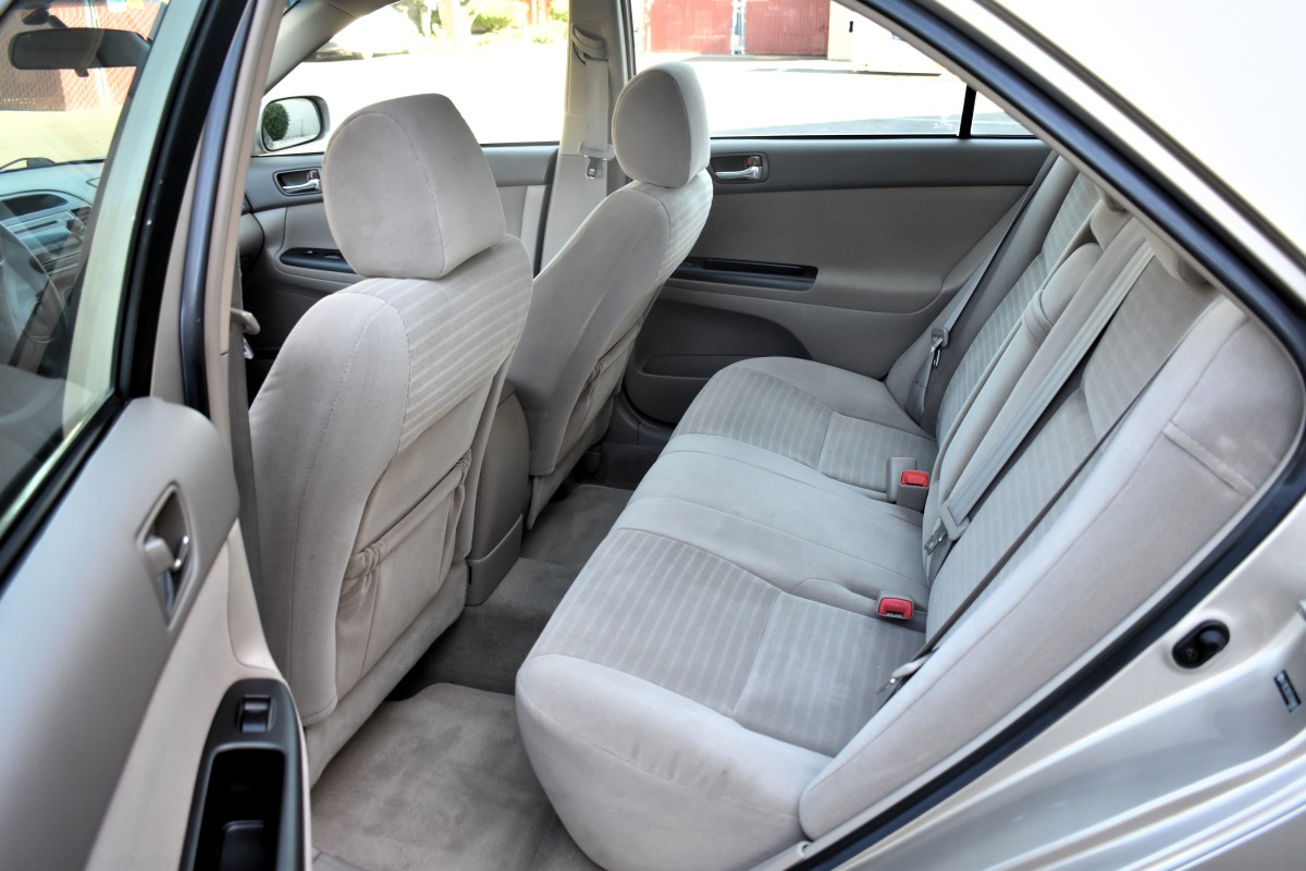 Camry LE