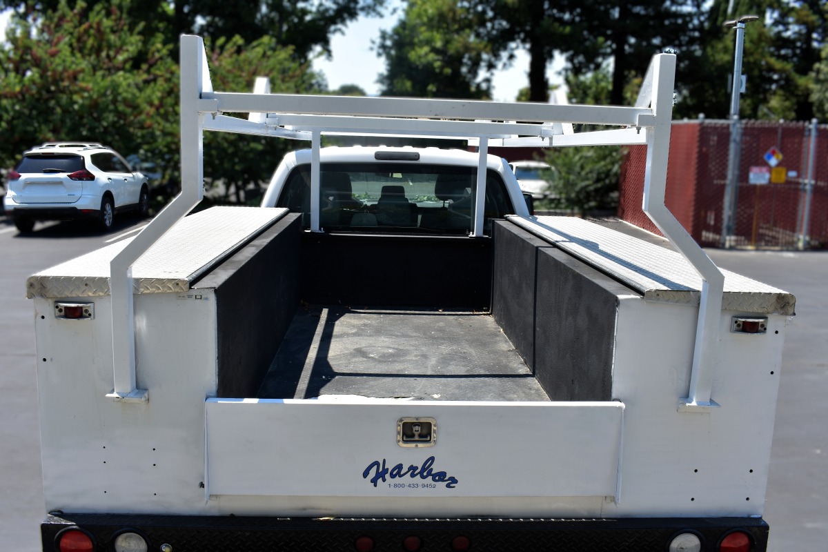 F320 SD DRW 4X2 Crew Cab