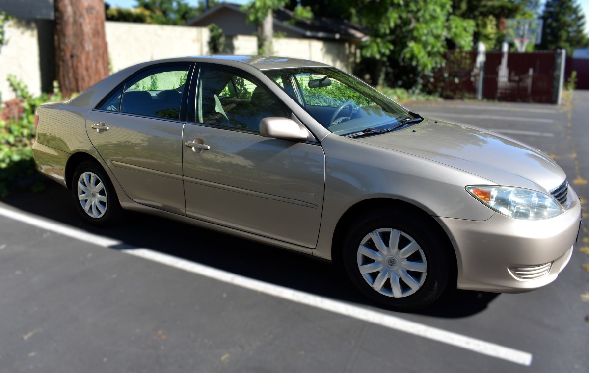 Camry LE