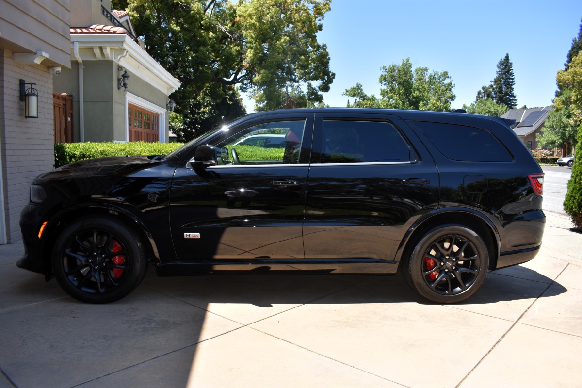 Durango SRT Hellcat Black AWD