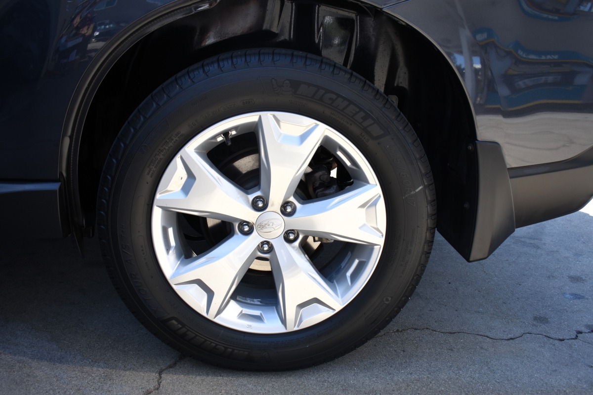 Forester 2.5i Premium