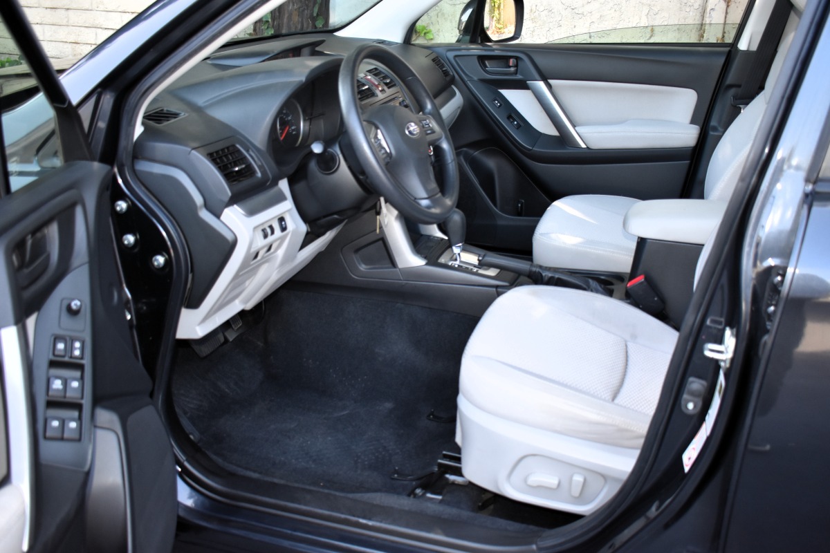 Forester 2.5i Premium